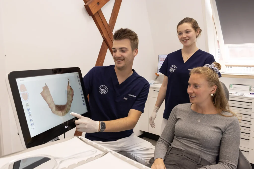 Digitaler Abdruck mit dem Intraoralscanner in Scharbeutz